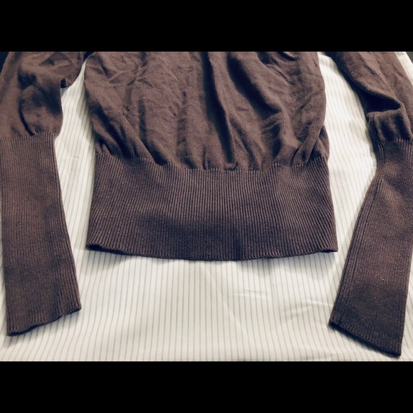 Open Back Moda Sweater - Picture 4 of 4